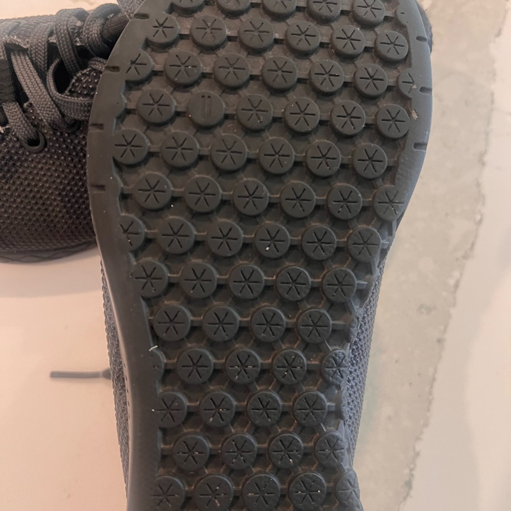 NOBULL Men's Dark Gray Athletic Shoes - Picture 3 of 4
